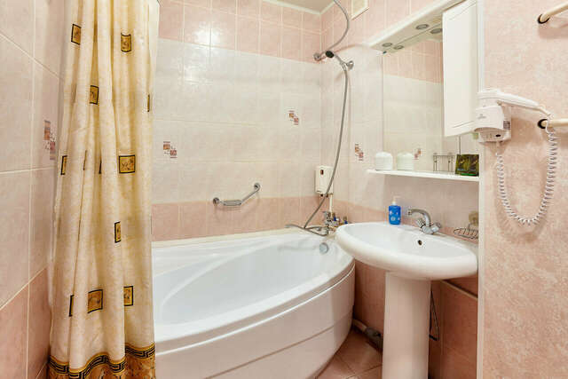 Гостевой дом Малахит 2000 Екатеринбург-17